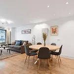 Sublime Apartment 2Br 6P Balcony Eiffel Tower